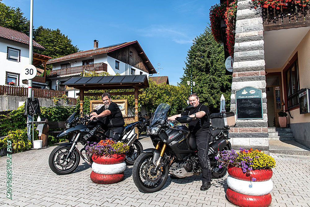 Motorradurlaub im Hotel Waldfrieden Motorradurlaub im Bayerischen Wald